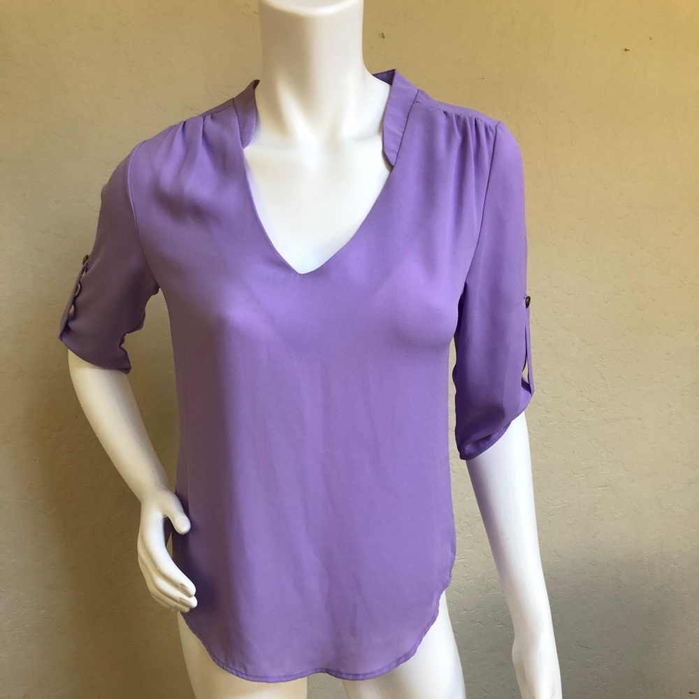 Small Ezra top